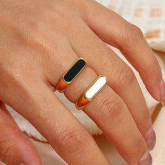 Luna Ring ( Black & white) | 18K Gold plated